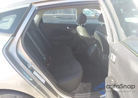 2018 Kia Optima Lx z USA, uszkodzony, nr VIN 5XXGT4L32JG199331